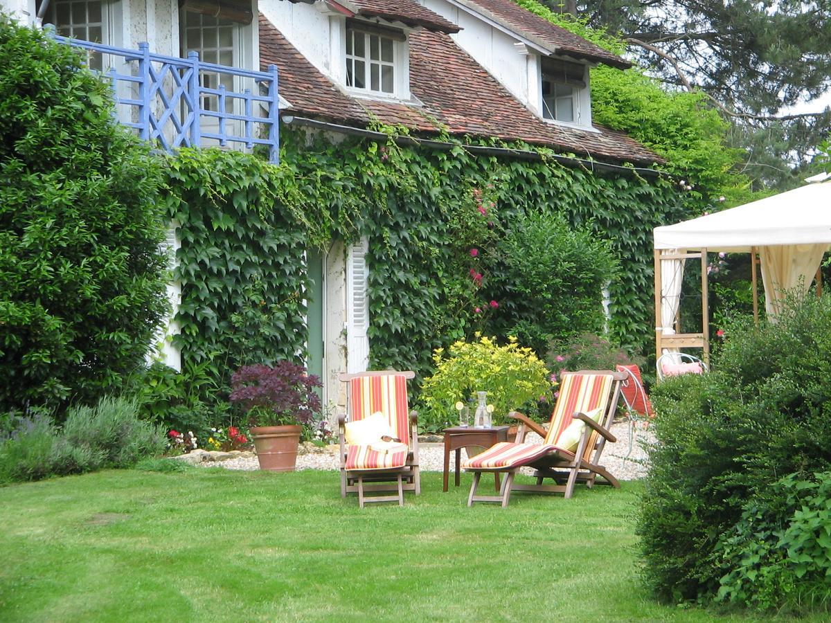 Le Canard Au Parapluie Rouge Bed & Breakfast Celon Ngoại thất bức ảnh